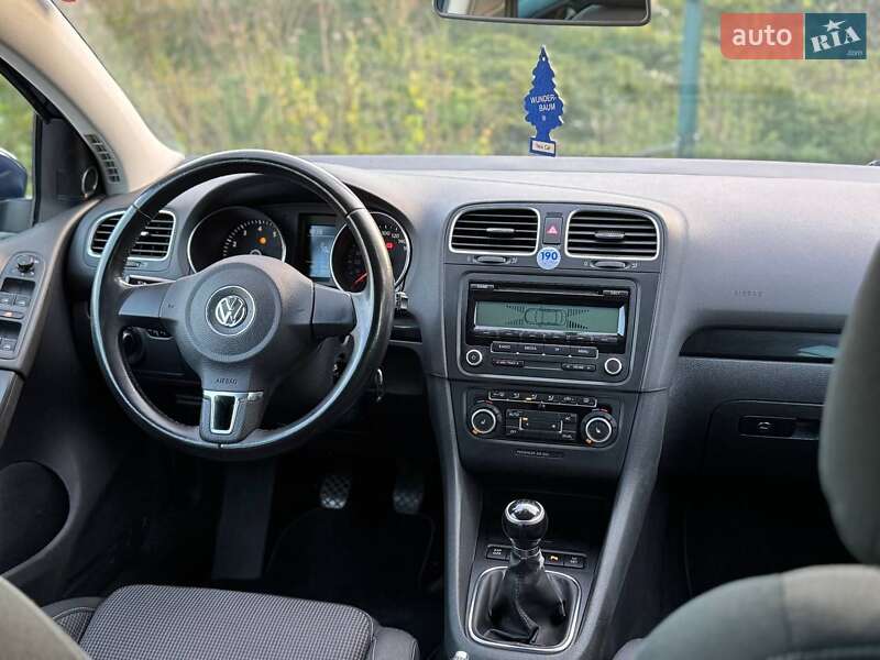 Volkswagen Golf 2010