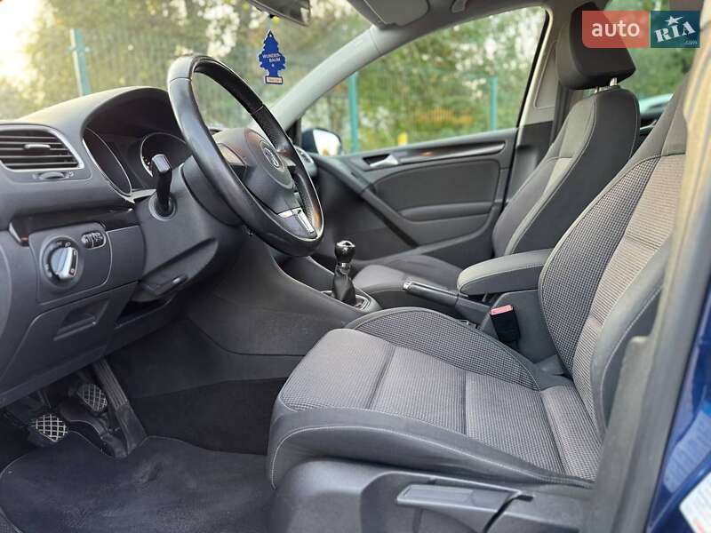 Volkswagen Golf 2010