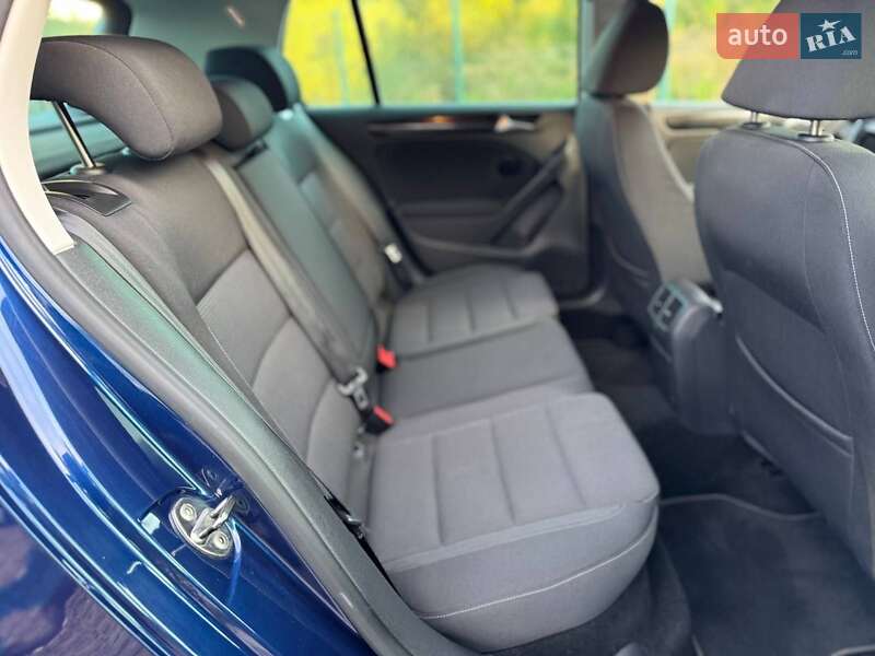 Volkswagen Golf 2010