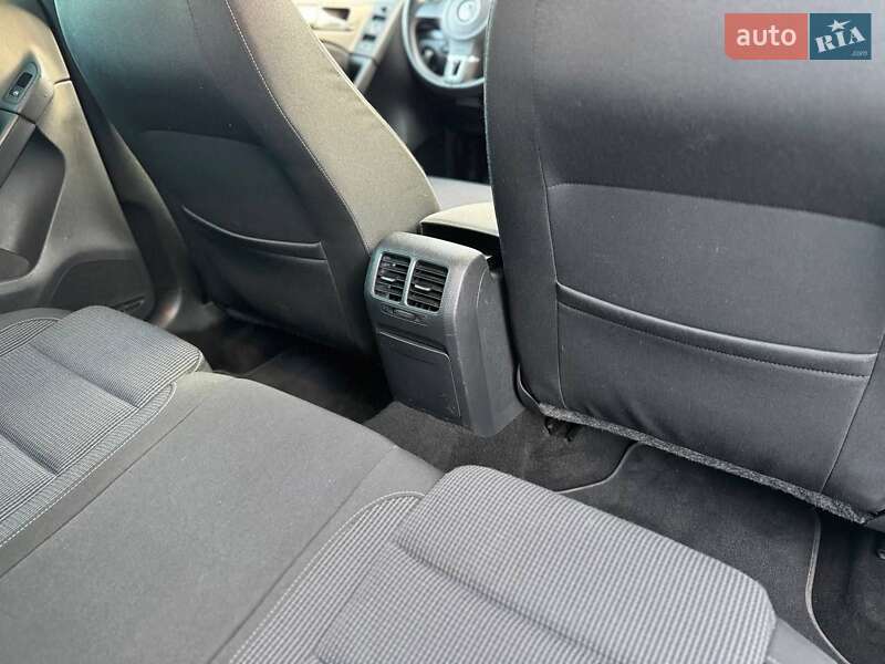 Volkswagen Golf 2010