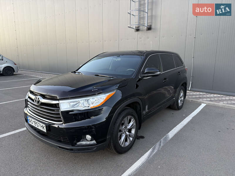 Toyota Highlander 2016