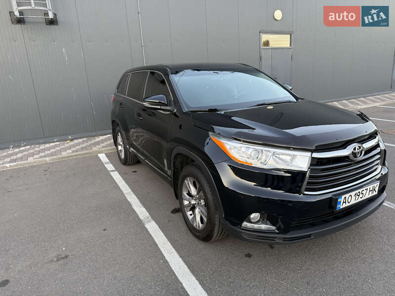 Toyota Highlander 2016