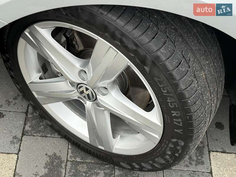 Volkswagen Passat 2014