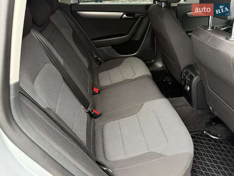 Volkswagen Passat 2014