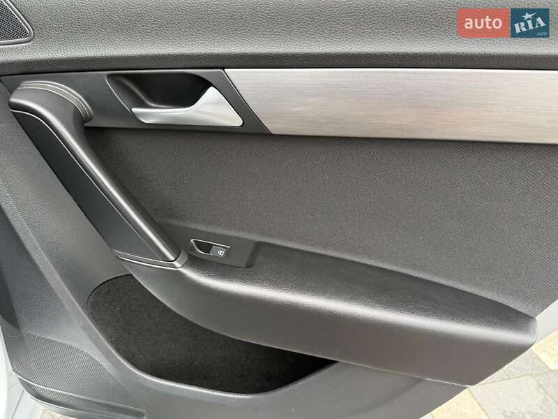 Volkswagen Passat 2014