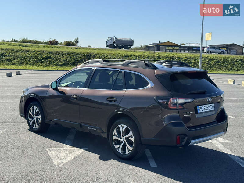 Subaru Outback 2020