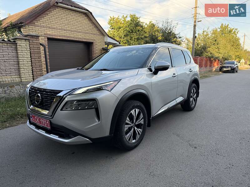 Nissan Rogue 2021