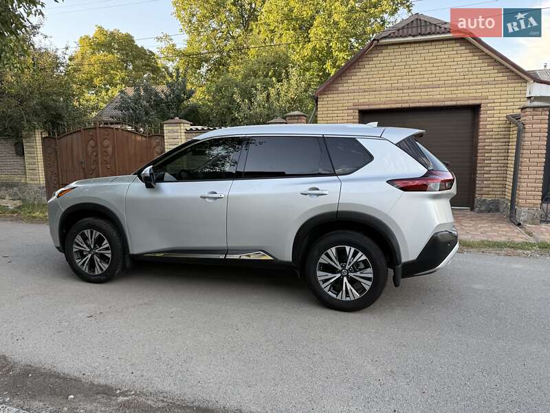 Nissan Rogue 2021
