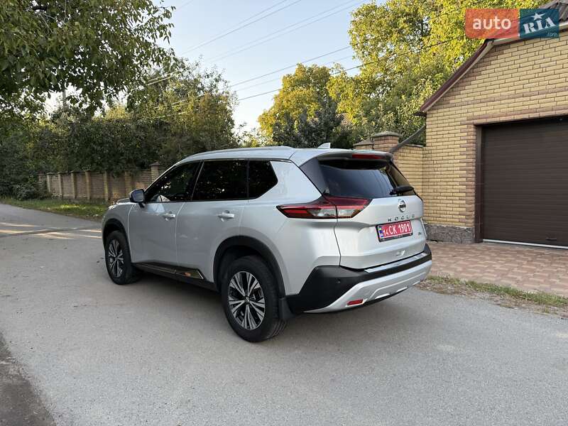 Nissan Rogue 2021
