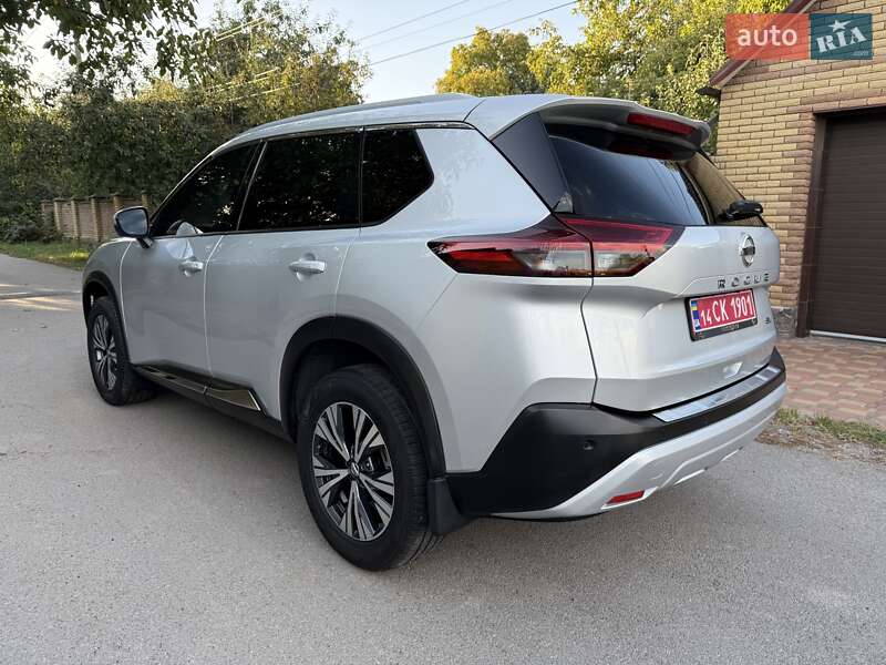 Nissan Rogue 2021