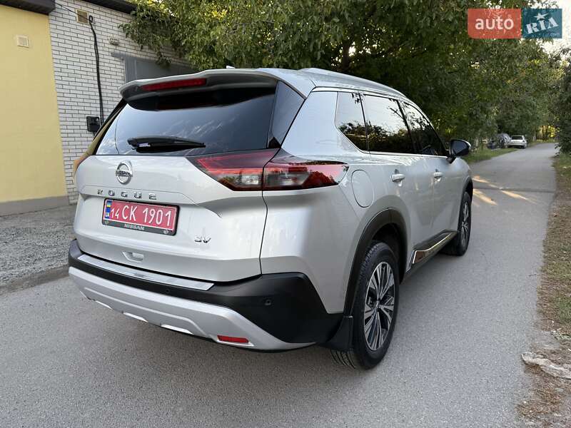 Nissan Rogue 2021