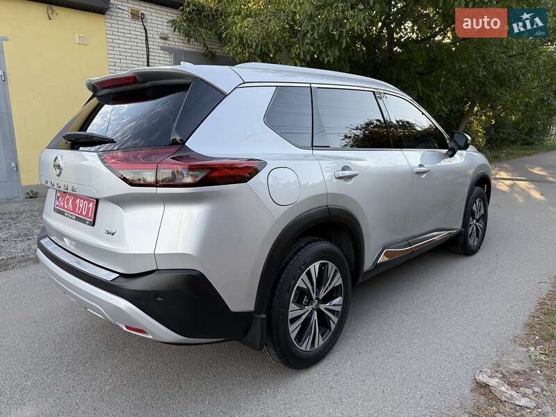 Nissan Rogue 2021