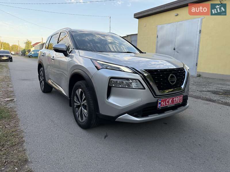Nissan Rogue 2021
