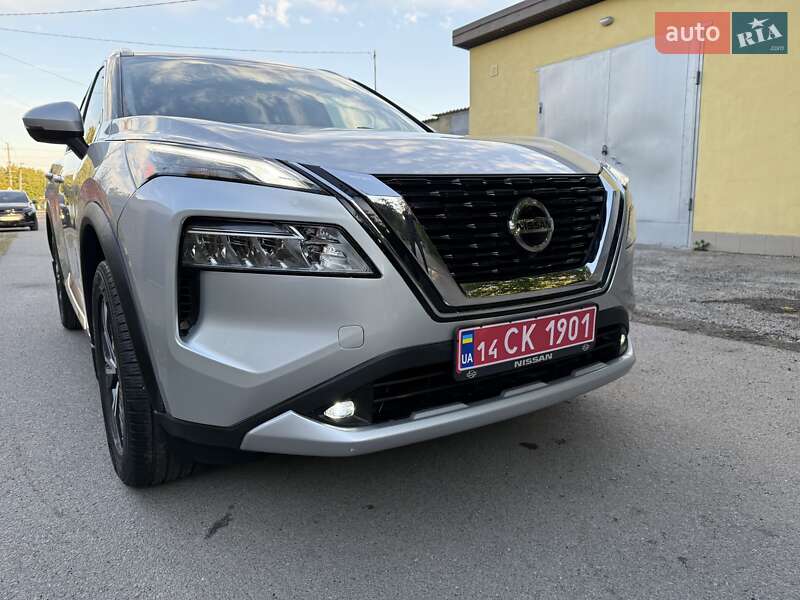 Nissan Rogue 2021