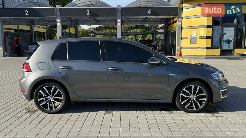 Volkswagen e-Golf 2019