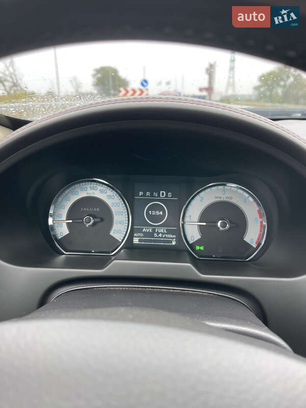 Jaguar XF 2009
