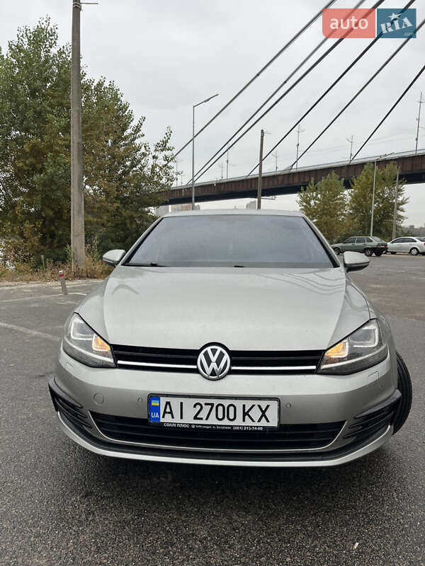 Volkswagen Golf 2014