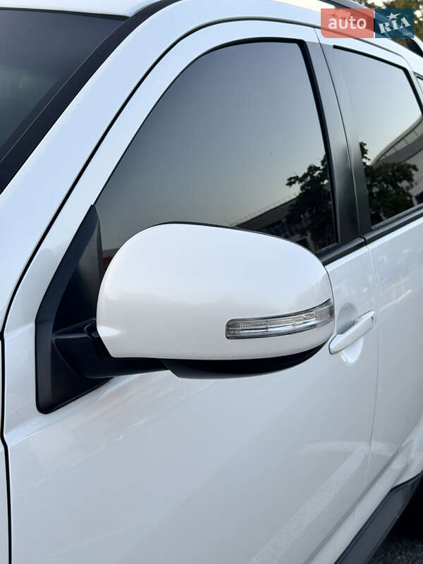 Mitsubishi Outlander 2011