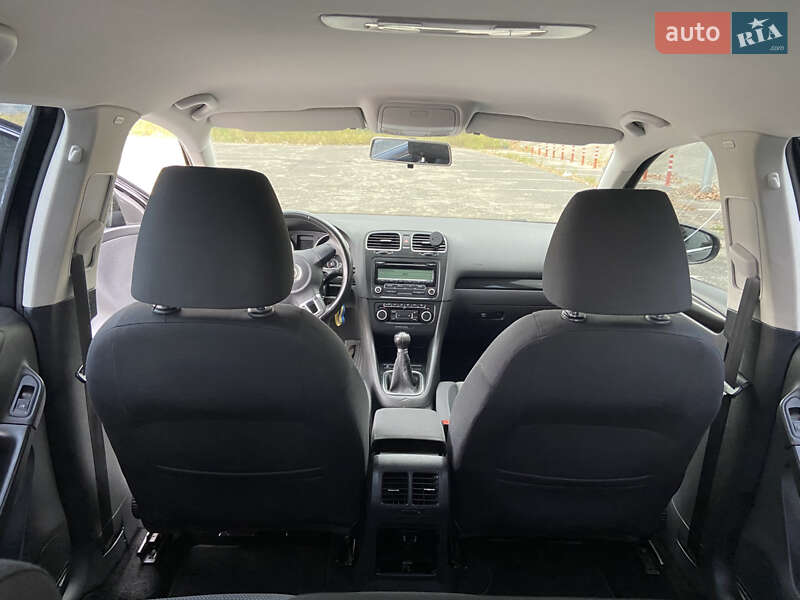 Volkswagen Golf 2011