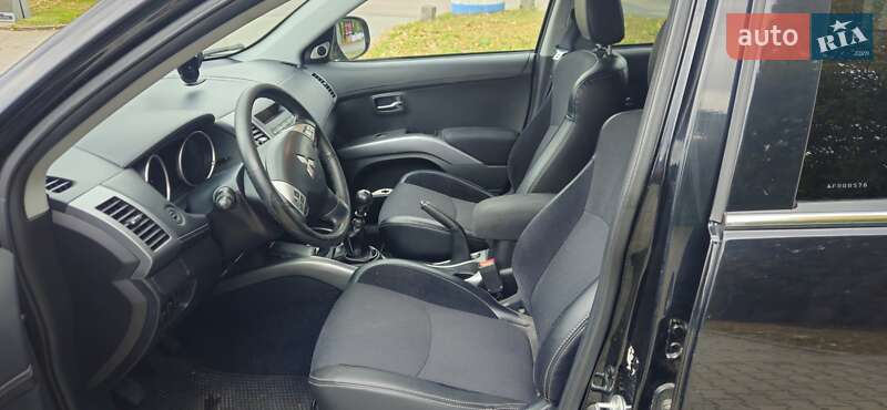 Mitsubishi Outlander 2010