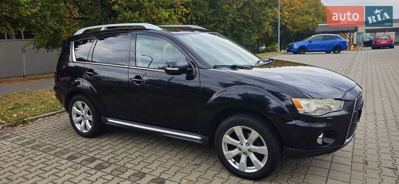 Mitsubishi Outlander 2010