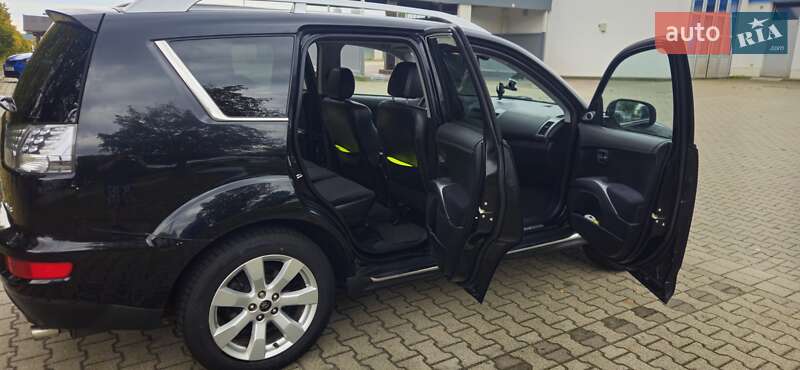 Mitsubishi Outlander 2010