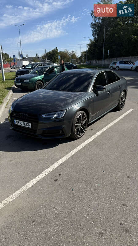 Audi A4 2018