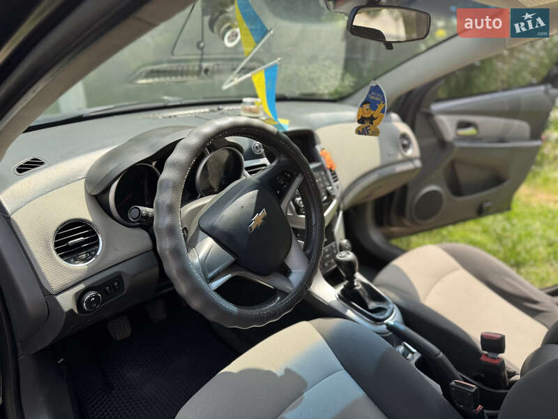 Chevrolet Cruze 2010