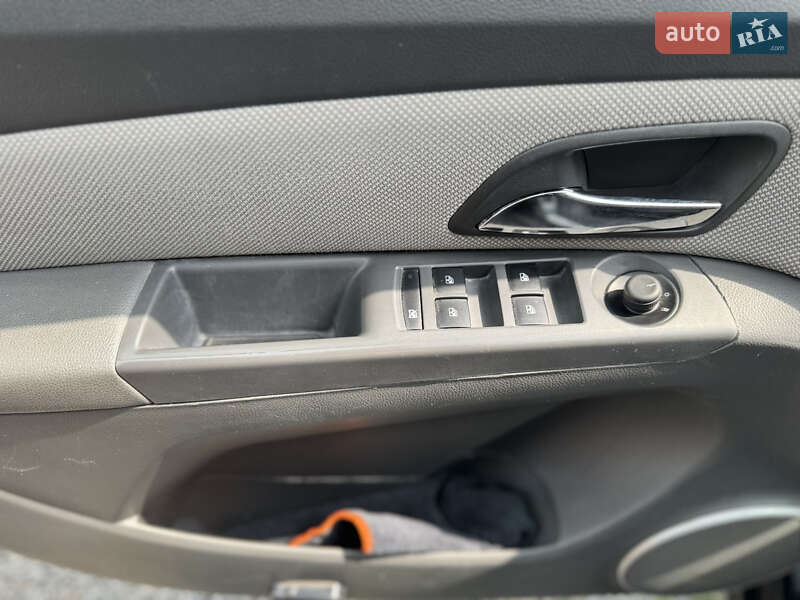 Chevrolet Cruze 2010