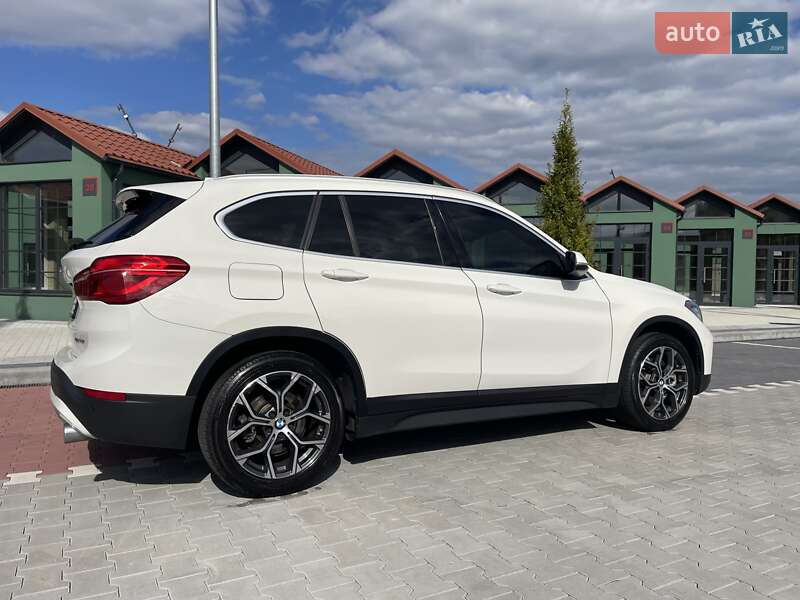 BMW X1 2021