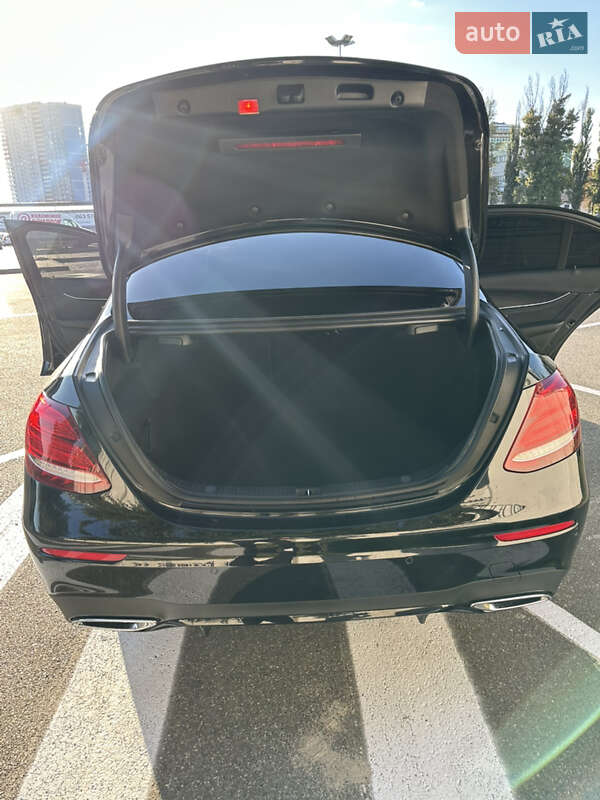 Mercedes-Benz E-Class 2019