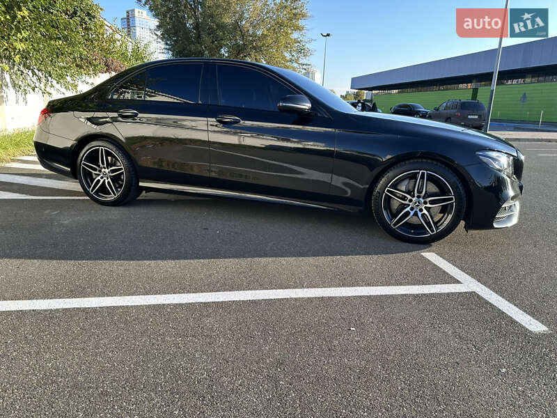 Mercedes-Benz E-Class 2019