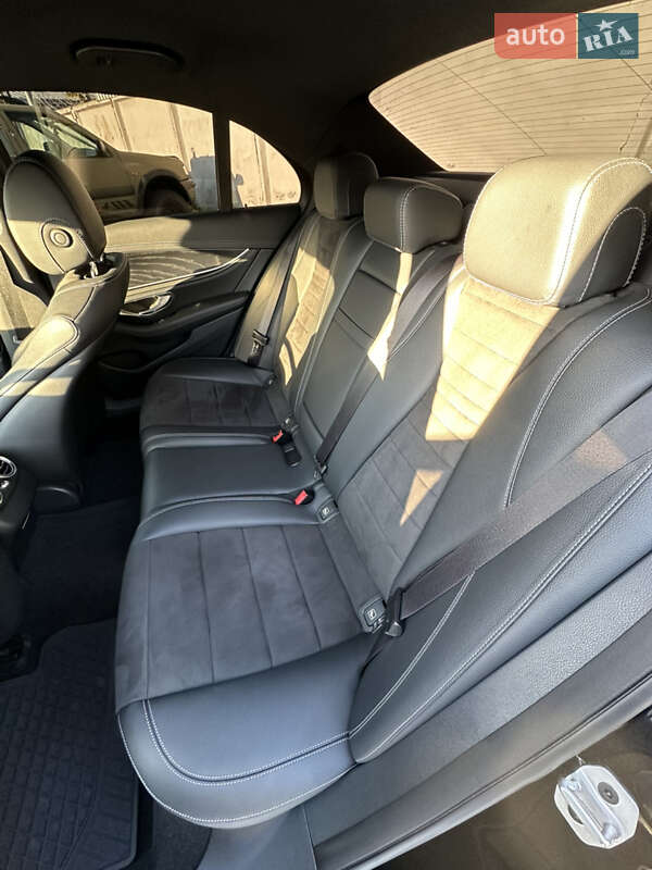 Mercedes-Benz E-Class 2019