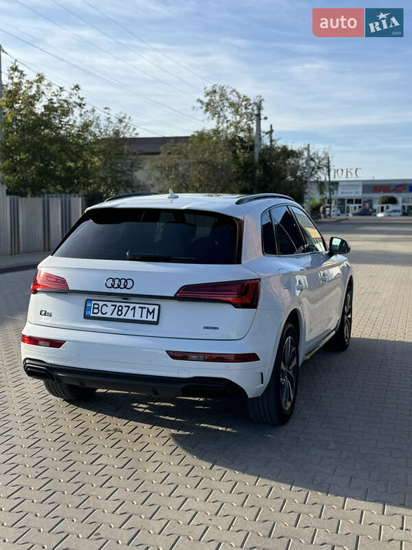 Audi Q5 2021