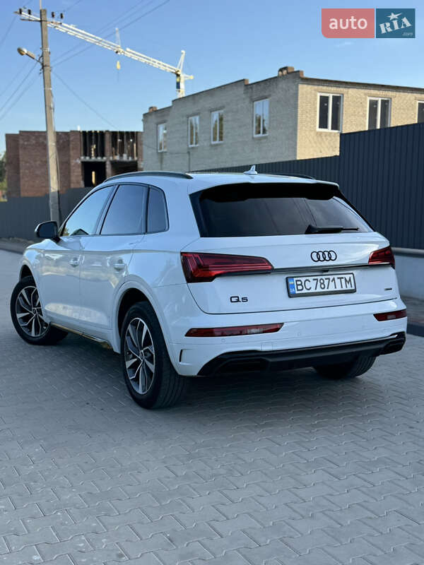 Audi Q5 2021