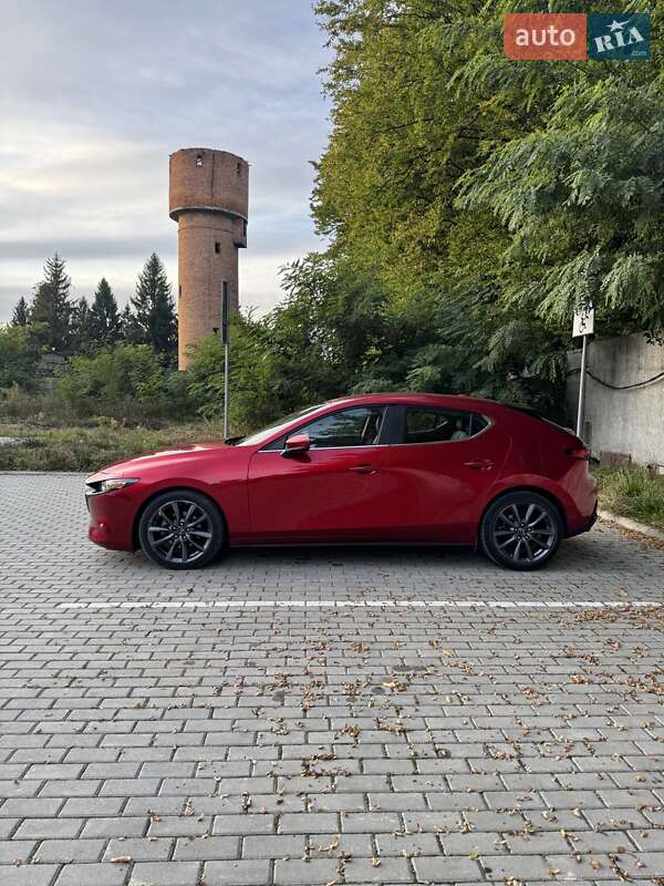 Mazda 3 2019