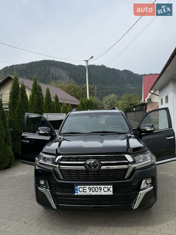 Toyota Land Cruiser 2020