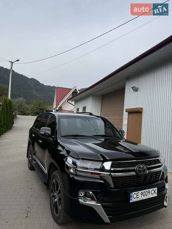 Toyota Land Cruiser 2020