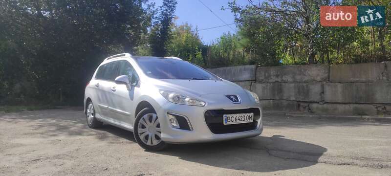 Peugeot 308 2012