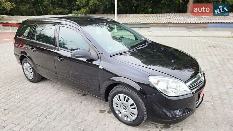Opel Astra 2008