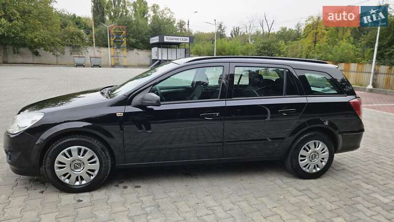 Opel Astra 2008