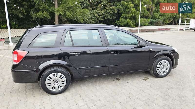 Opel Astra 2008
