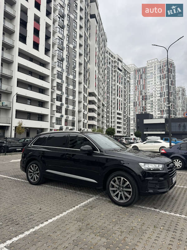 Audi Q7 2018