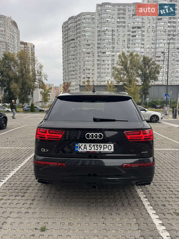 Audi Q7 2018