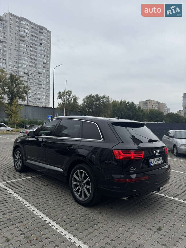 Audi Q7 2018