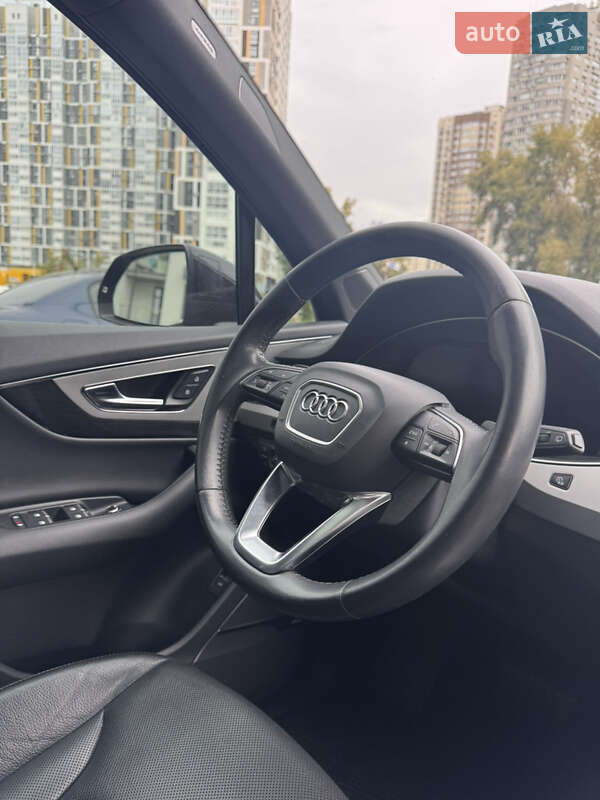 Audi Q7 2018