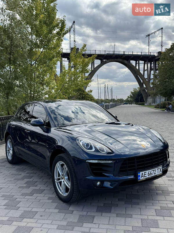 Porsche Macan 2015