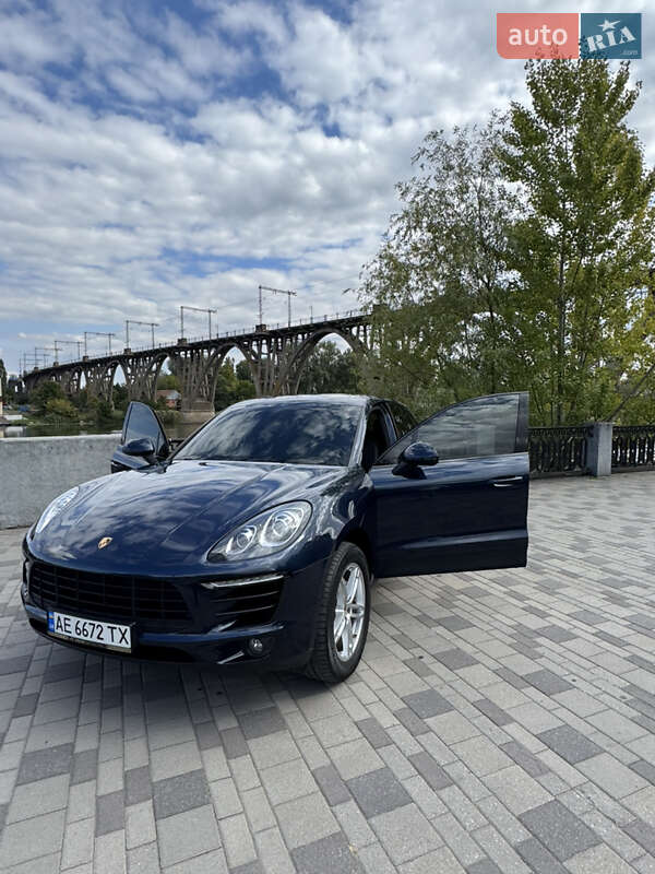 Porsche Macan 2015