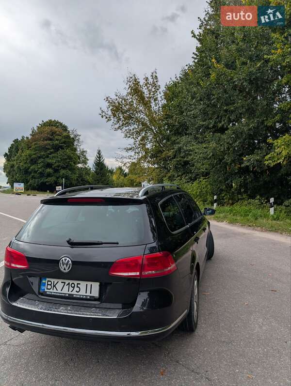 Volkswagen Passat 2011