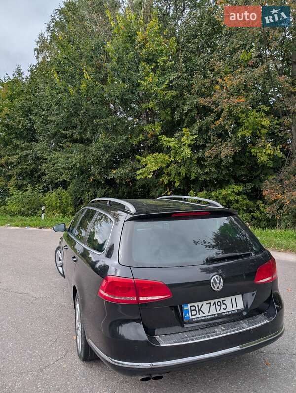 Volkswagen Passat 2011